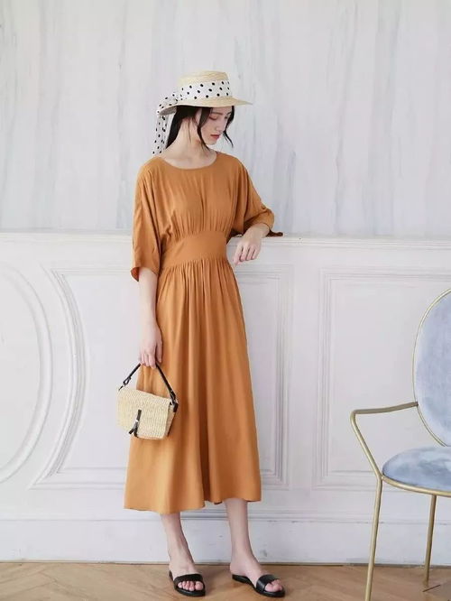 真絲與蠶絲 夏日衣櫥中的極致舒適之選